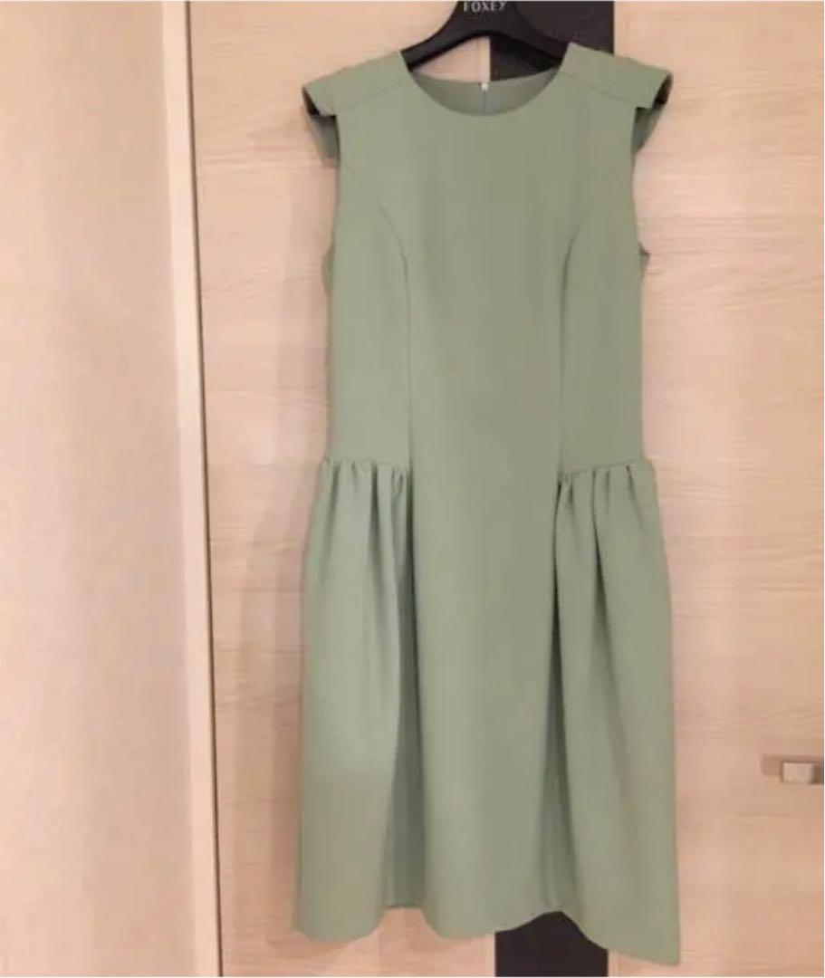 SALE期間中【美品】フォクシー肩有りワンピース