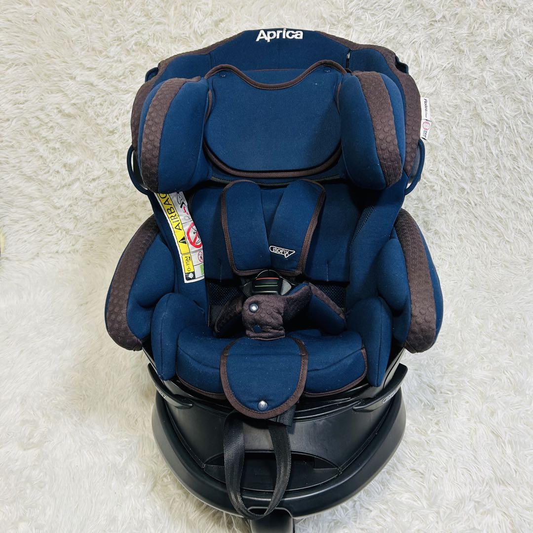 大人気✨アップリカ フラディアグロウ ISOFIX360°セーフティー ネイビー