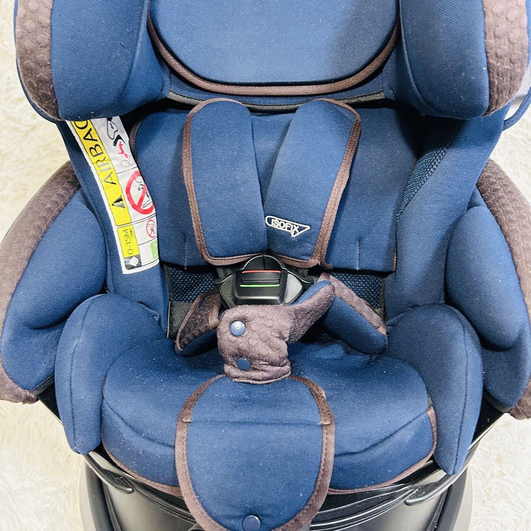 大人気✨アップリカ フラディアグロウ ISOFIX360°セーフティー ネイビー
