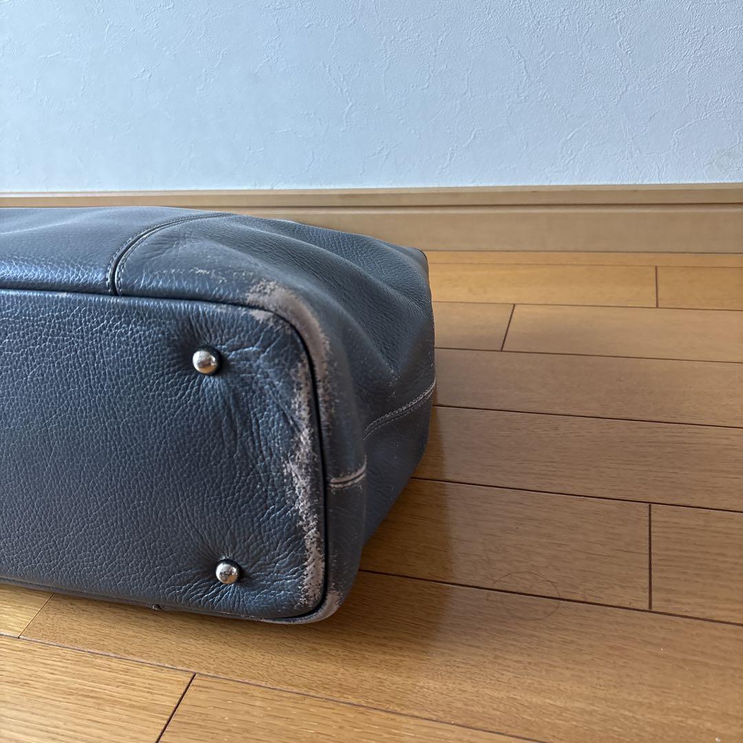 バーニーズニューヨーク　グレー レザー トートバッグ