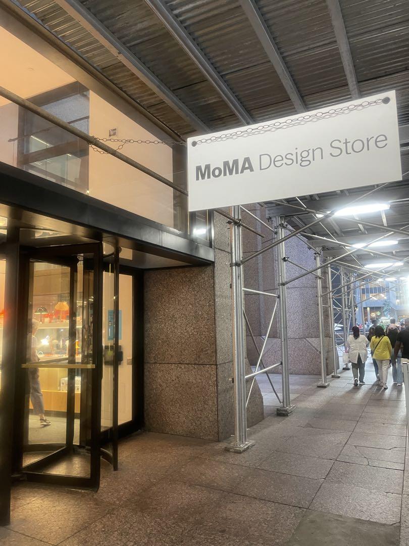 Nike x MoMA designer store 限定コラボ　ソックス