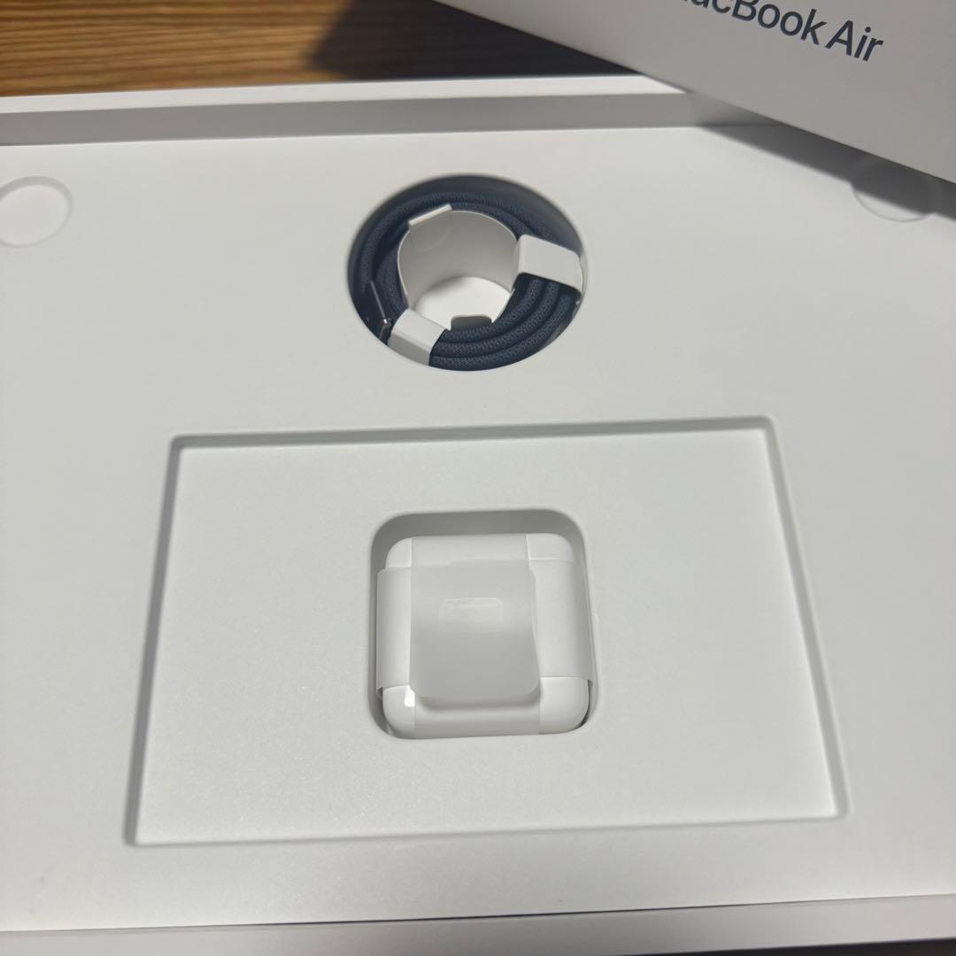 【ほぼ未使用】MacBook Air 2025 M4 32GB 1TB