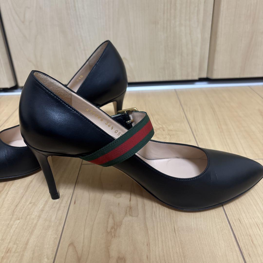 美品 GUCCI ブラック ハイヒール ポインテッドトゥ
