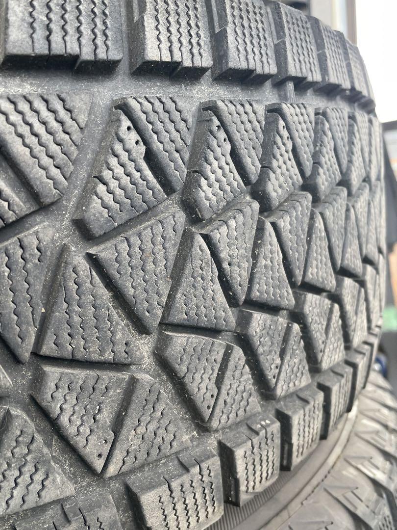 はやて　265/70R16 ブリザック　ブリヂストン　スタッドレス　3/4
