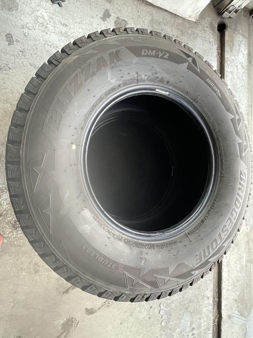 はやて　265/70R16 ブリザック　ブリヂストン　スタッドレス　3/4