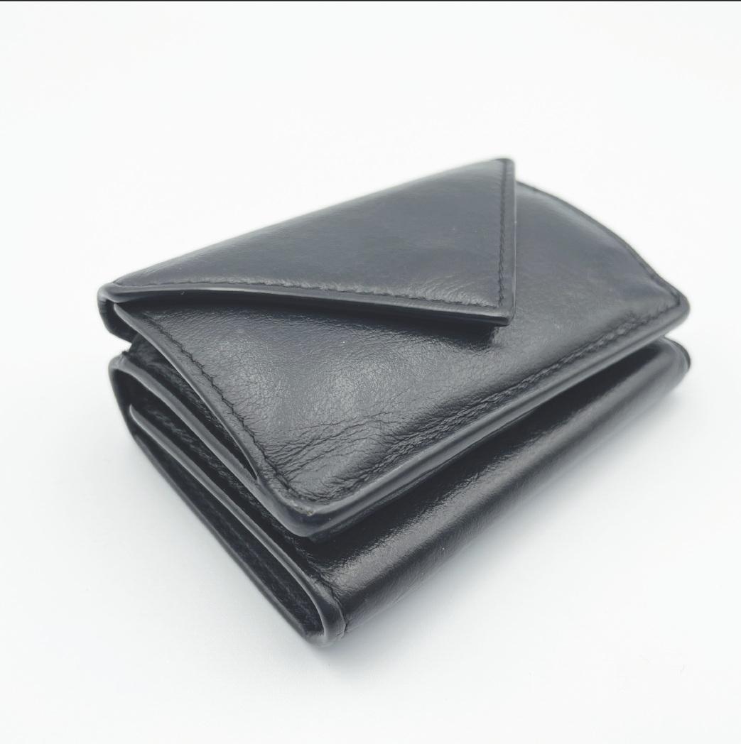 【BALENCIAGA(バレンシアガ)】コンパクトミニウォレット 三つ折り 黒 【BALENCIAGA(バレンシアガ)】コンパクトミニウォレット 三つ折り 黒