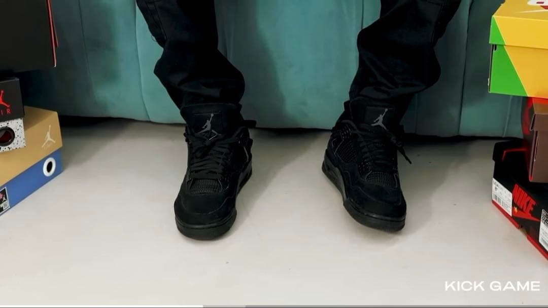 AJ4 ブラックキャット 30cm black cat 2025 AJ4 ブラックキャット 30cm black cat 2025