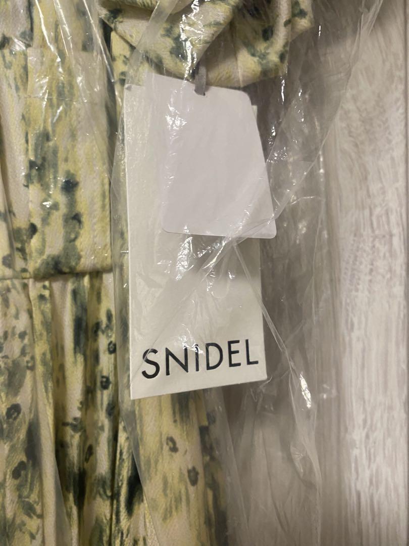 新品タグ付　SNIDEL 2WAY ボリュームスリーブプリントワンピース　M