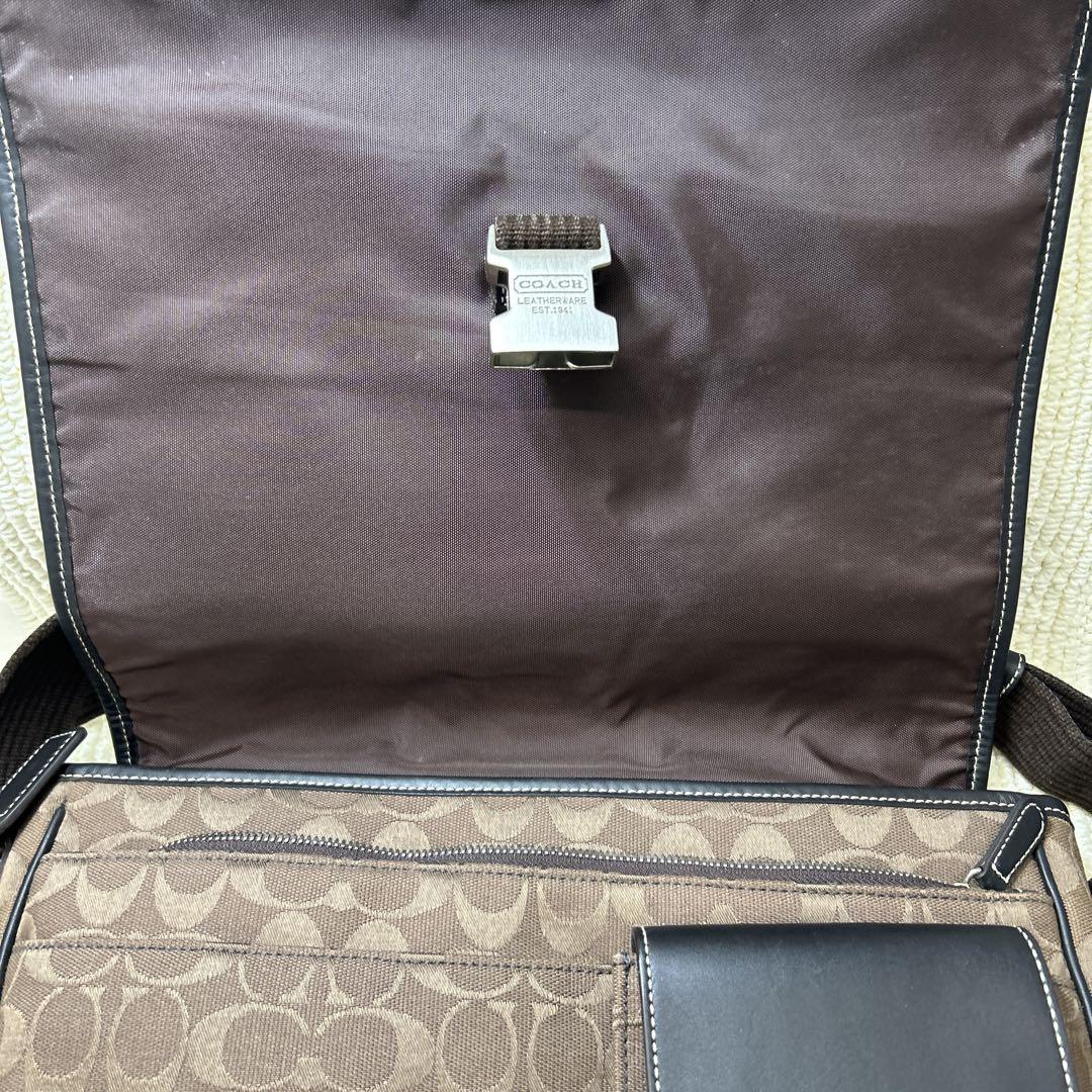 Coach メッセンジャーバッグ ブラウン