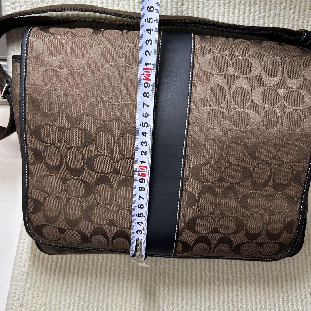 Coach メッセンジャーバッグ ブラウン