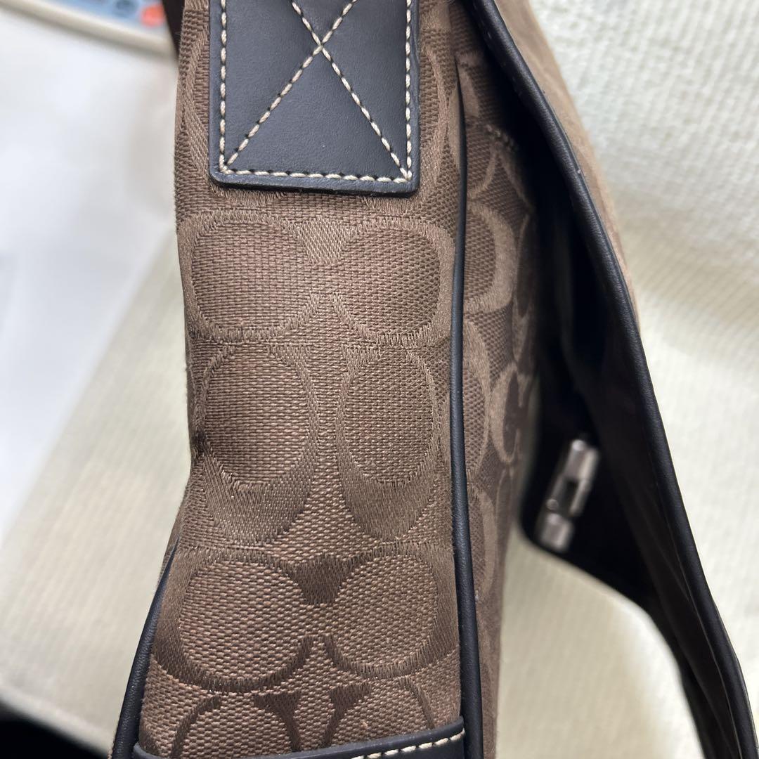 Coach メッセンジャーバッグ ブラウン