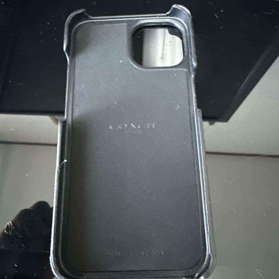 COACH iPhone 13&14 シグネチャー柄 スマホケース - メルカリ