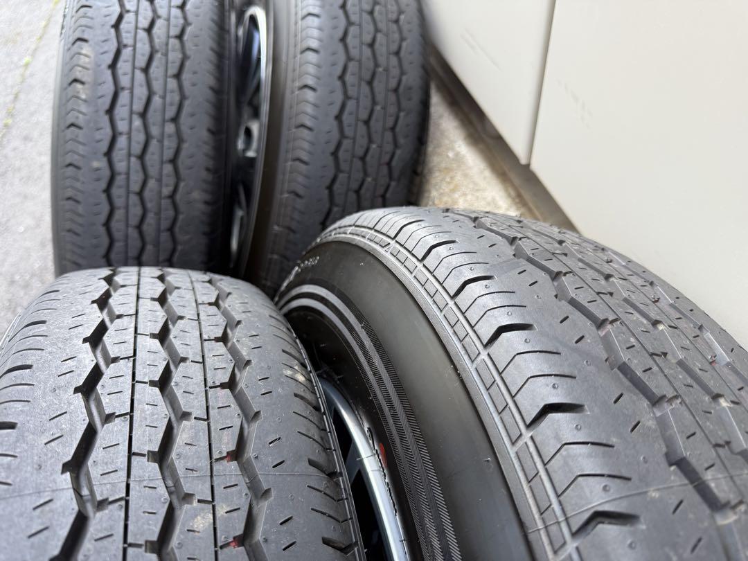新車外し ハイエース 送料込み 195/80R15 ブリヂストン4本純正アルミ