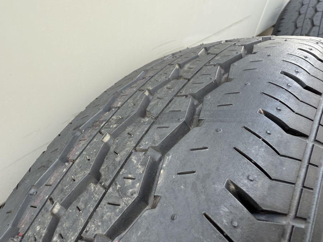 新車外し ハイエース 送料込み 195/80R15 ブリヂストン4本純正アルミ