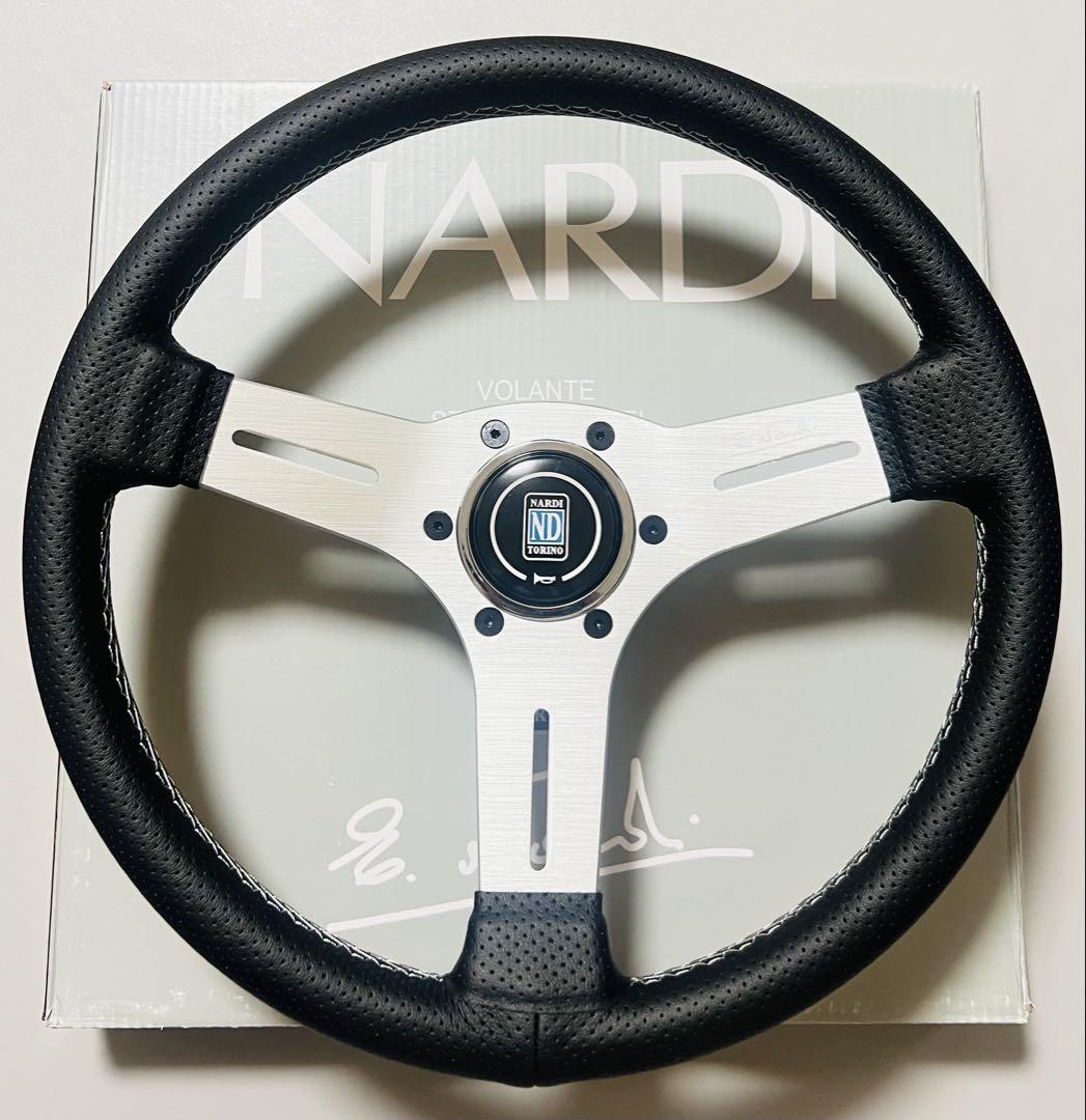 【最終値下げ】ナルディ（NARDI）クラシック レザーステアリング13インチ