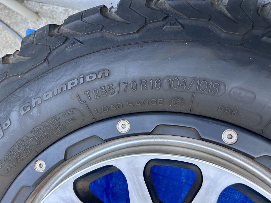 235|70R16 D5デリカデルタフォース