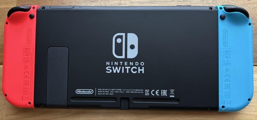 本体と付属品