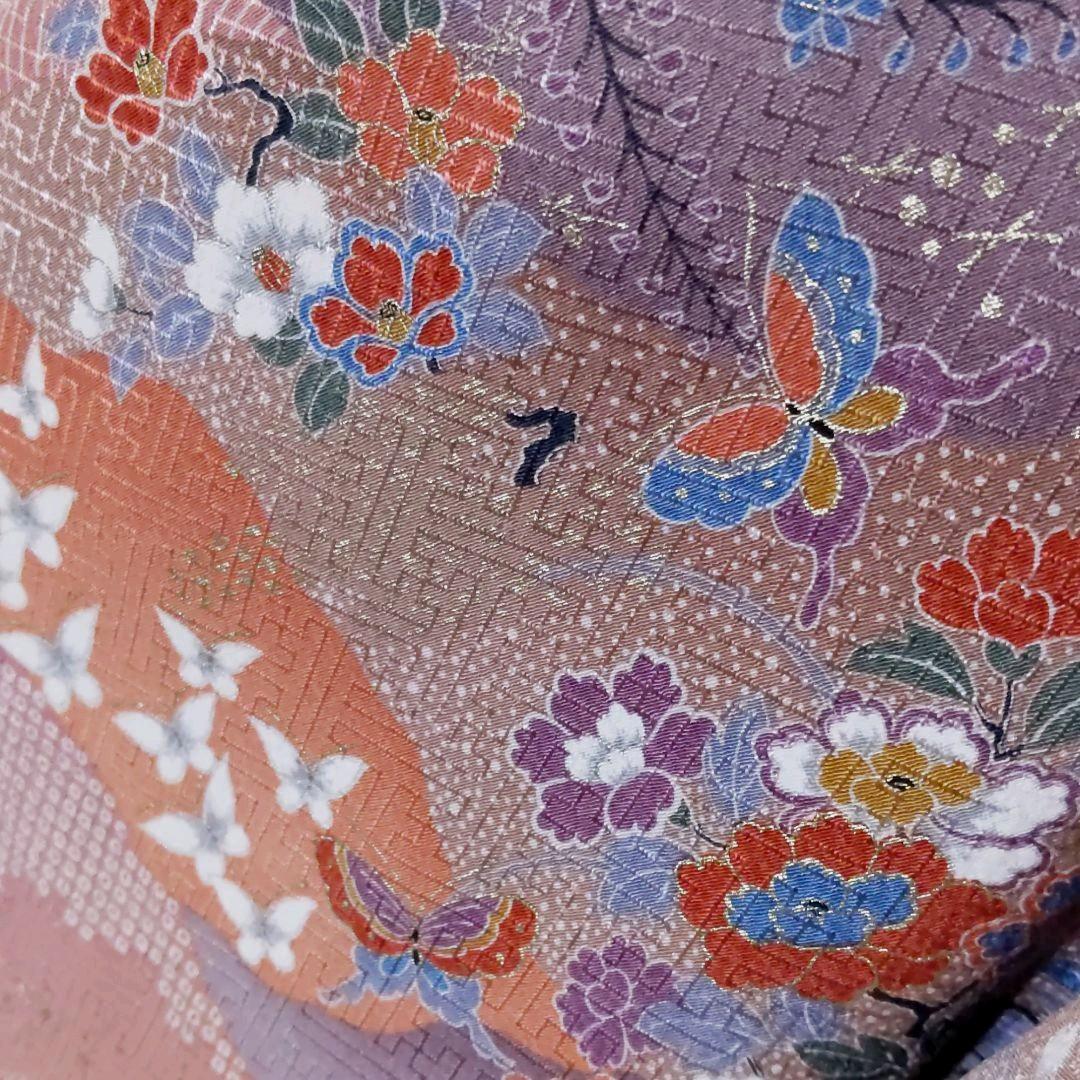 通販超激得 美しいです 金彩古典絵模様が散りばめられた品ある正絹のお着物です CNulD-m39960646184 花舞蝶文 大人気得価