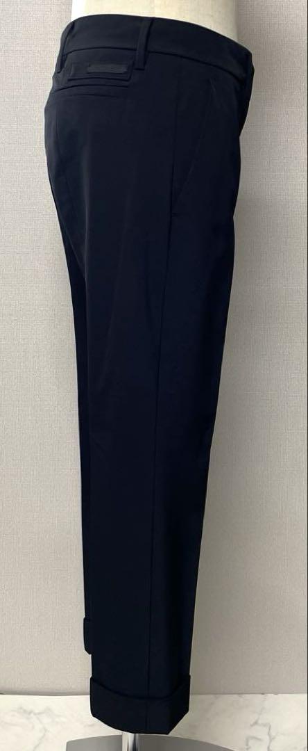 PRADA(プラダ)ナイロン黒パンツ 36サイズXS ストレート シワにならない