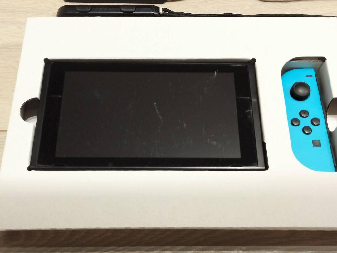 Nintendo Switch 本体 ネオンブルー・ネオンレッド　付属品完備