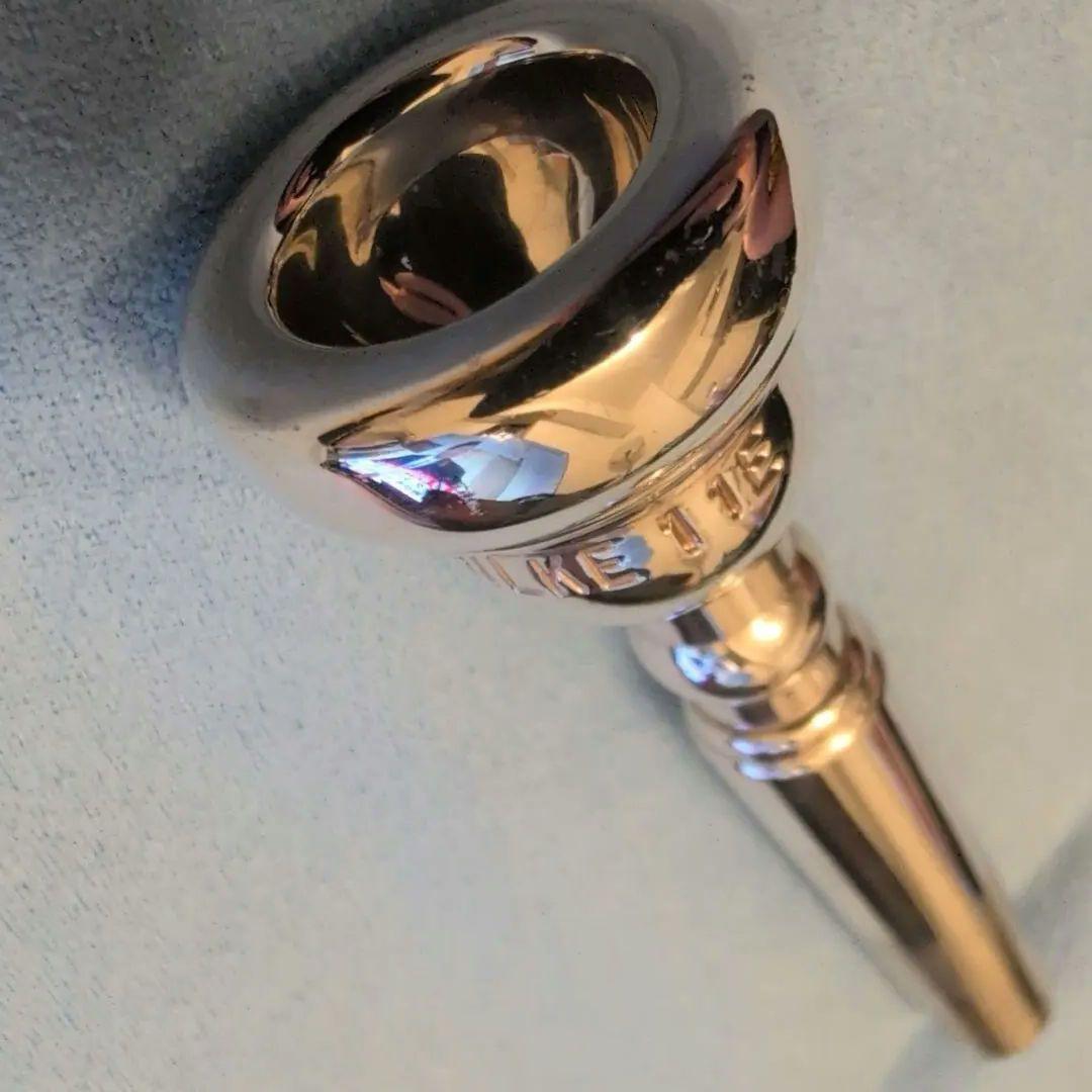 トランペットマウスピース Schilke 11E シルキー