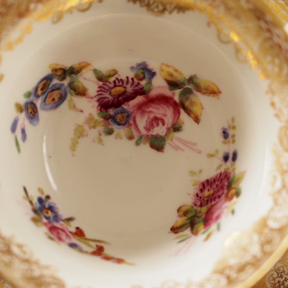 ハマースレイ ドレスデンスプレイ トリオE プレート大 カップ&ソーサー F8 ハマースレイ ドレスデンスプレイ トリオE プレート大 カップ&ソーサー F8