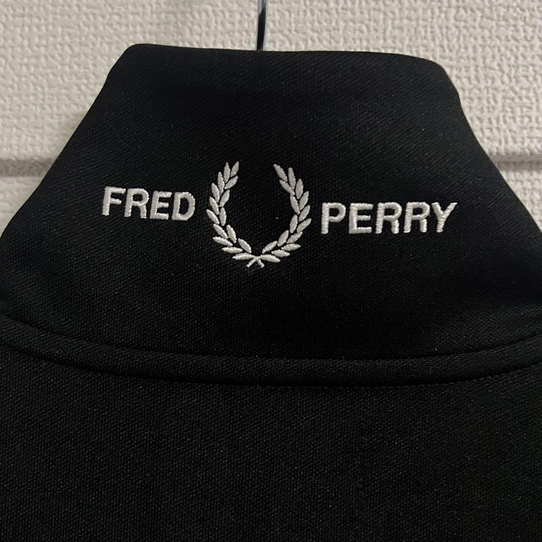 FRED PERRY half zip sweat ハーフジップスウェット