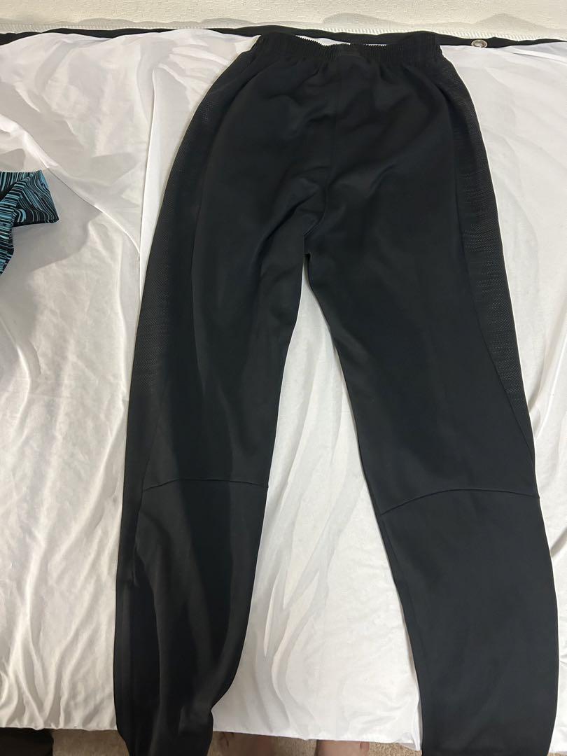 バルセロナ　練習着　セットアップ