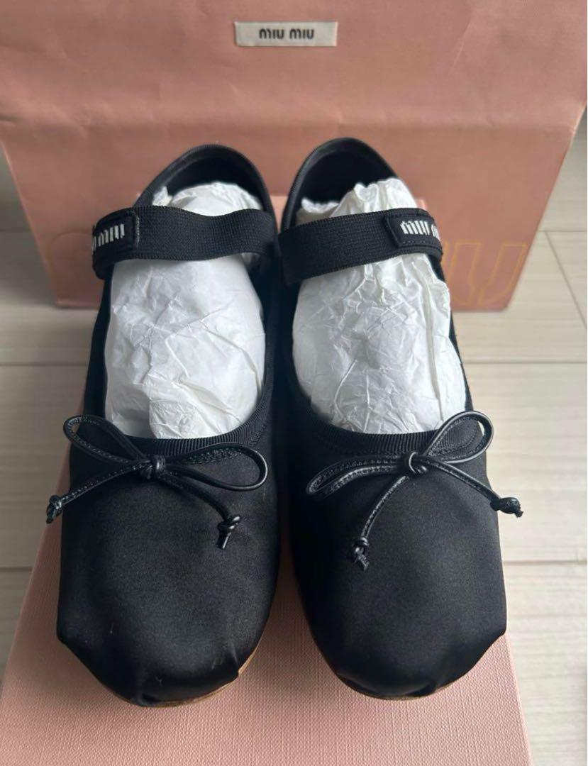 在庫 処分ファッション - miumiu サテン バレリーナ 37.5 黒