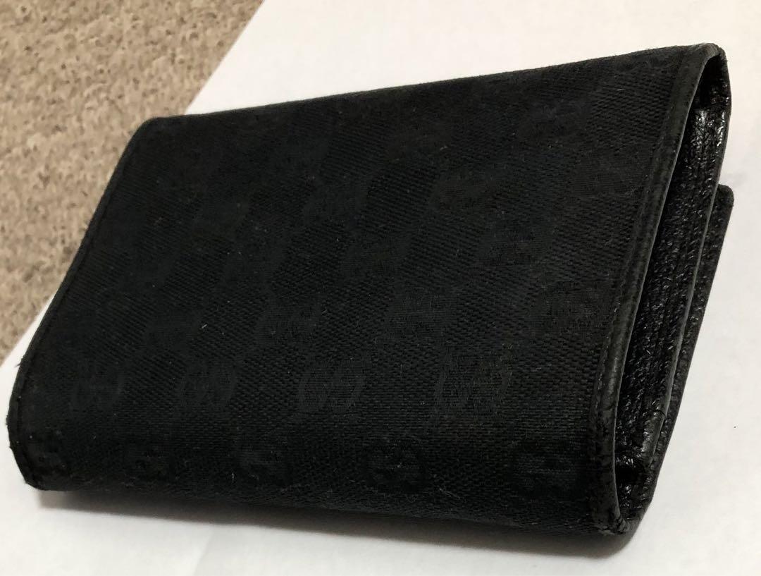 GUCCI 折り財布　黒　ブラック