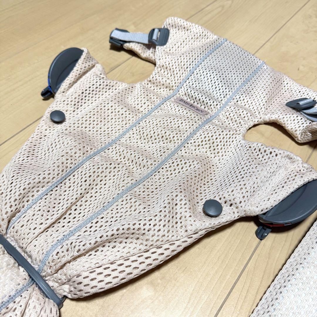 【極美品】BABYBJÖRN ベビーキャリア MINI パーリーピンク 抱っこ紐