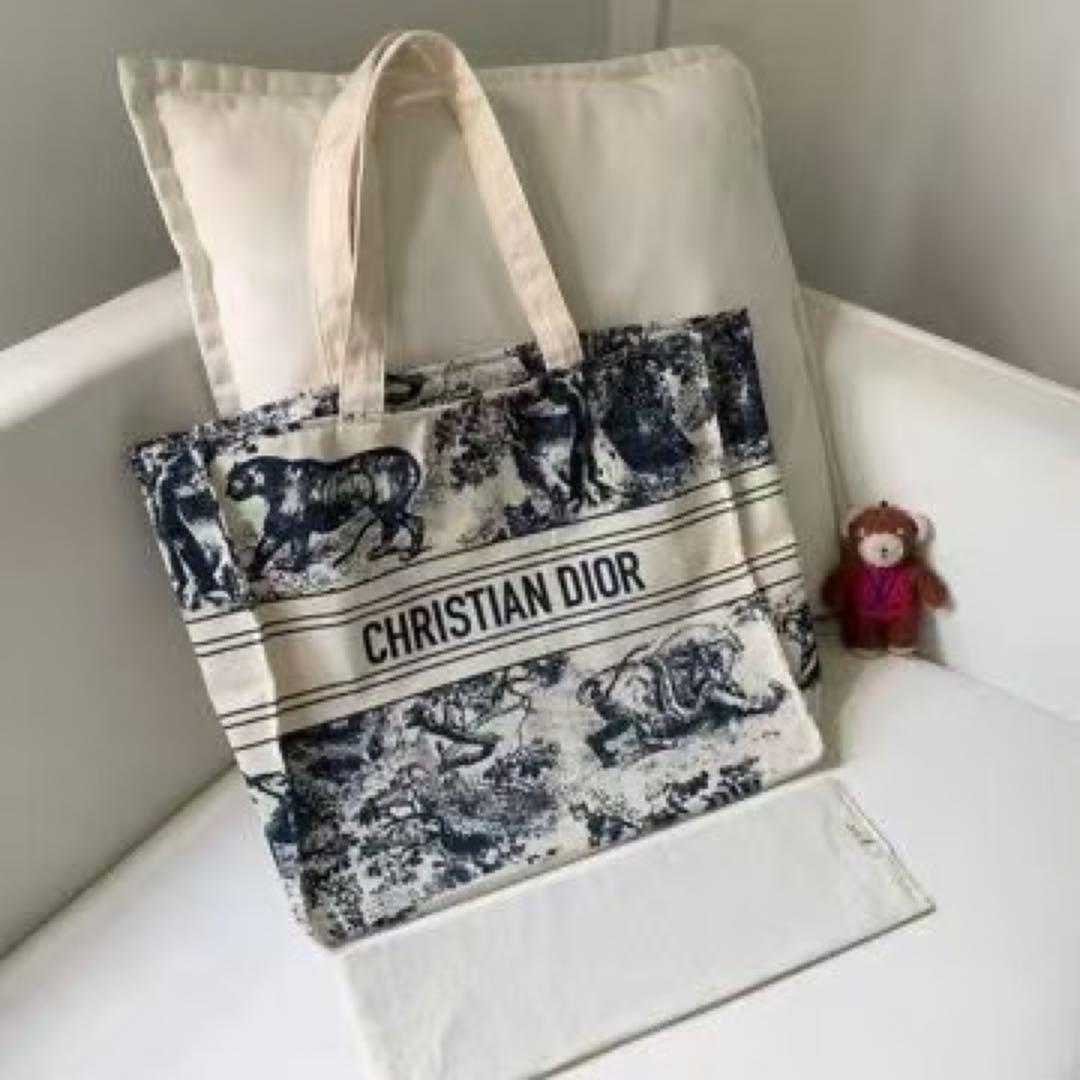 非売品Dior トワルドゥジュイ　トートバッグ　ノベルティ ★底板付 非売品Dior トワルドゥジュイトートバッグノベルティ ☆底板付