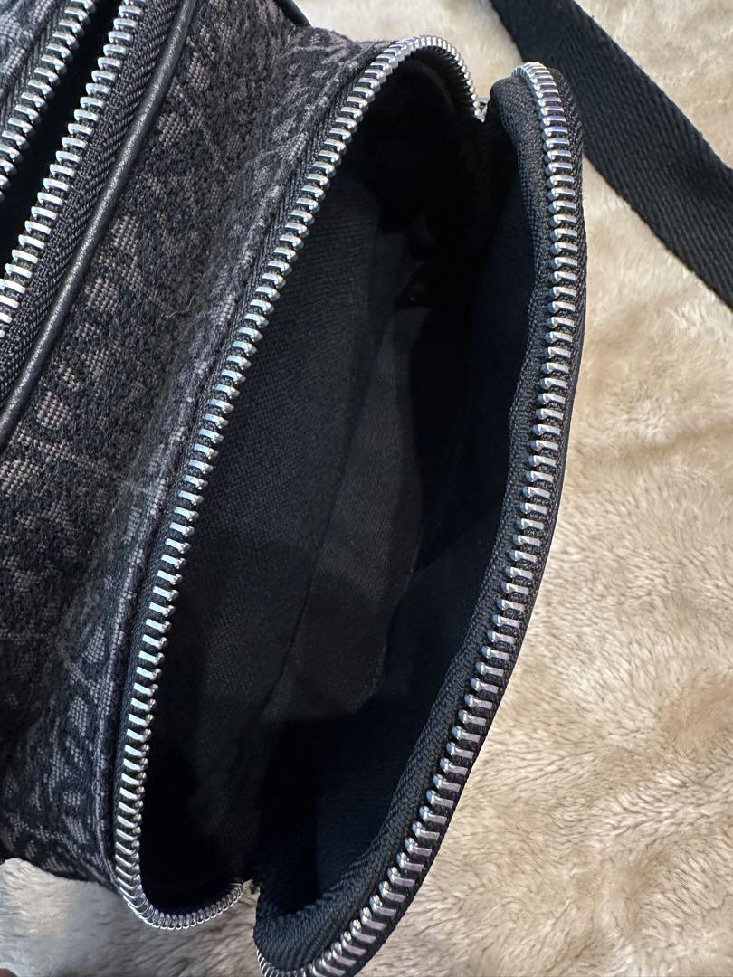 【美品】ロエベ  LOEWE カメラバッグ　ショルダーバッグ
