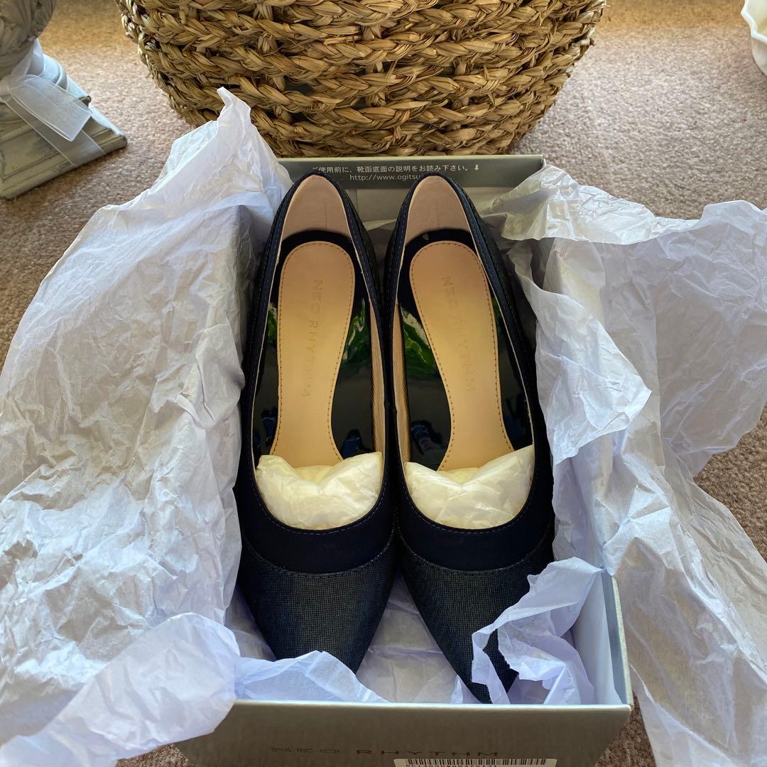 値下げ中！Neo Rhythm ローヒールパンプス