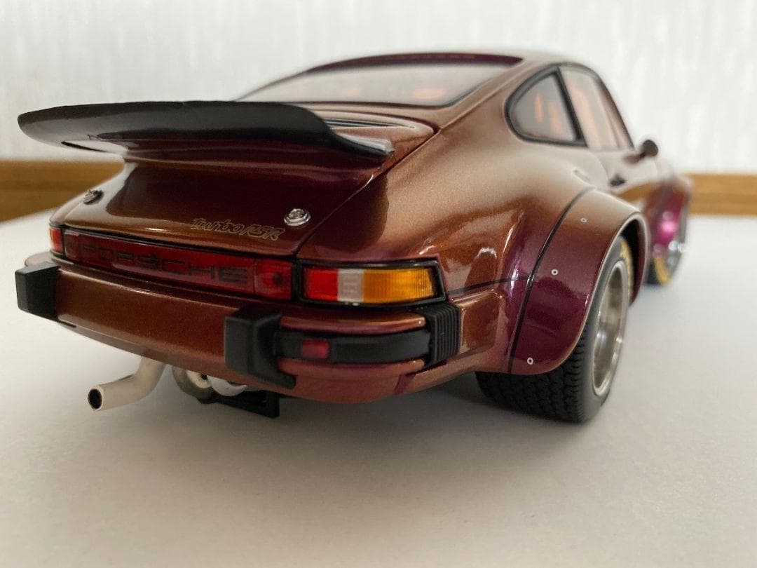 1/18 エグゾト ポルシェ 934 RSR 1976 新品 ミニカー