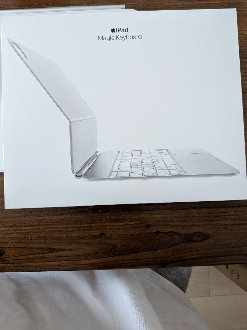 M4iPadPRO MagicKeyboard13インチ(ホワイト)