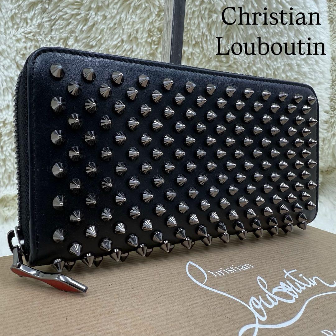 ✨美品✨ ルブタン 長財布 パネトーネ ラウンドジップ　ブラック　レザー ルブタン 長財布 ラウンドファスナー パネトーネ スタッズ レザー 黒