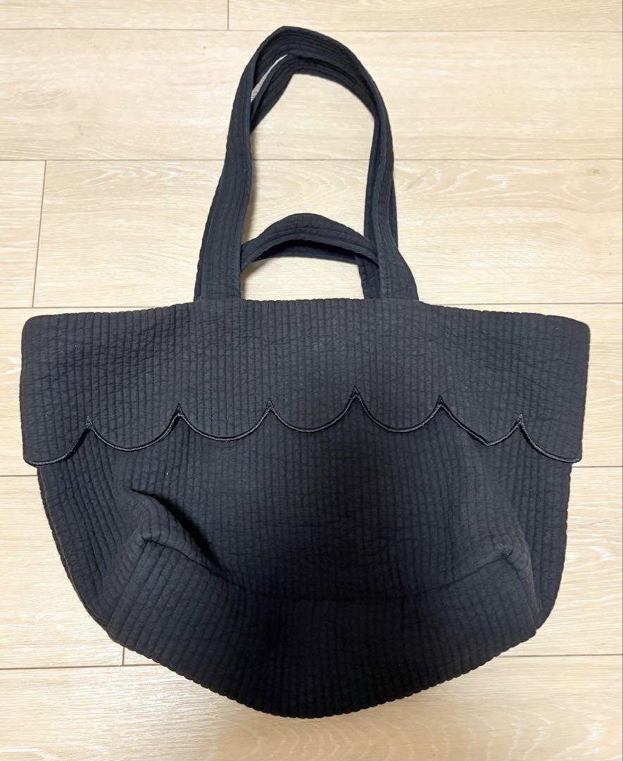 conforobe コンフォローブ nubi midi scallop ブラック