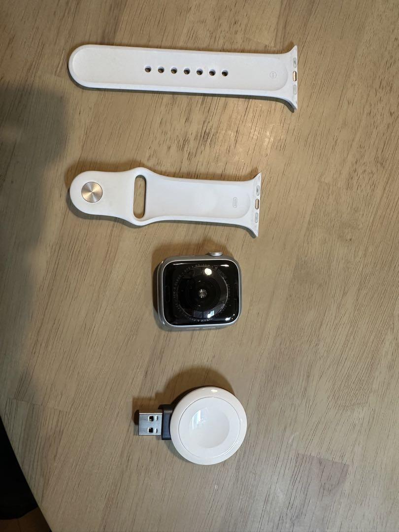 Apple Watch 5 本体　充電器付き