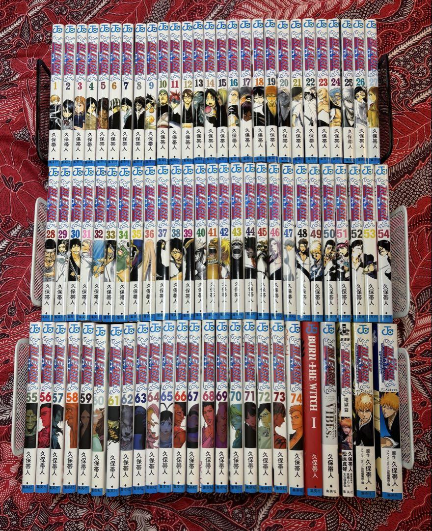 BLEACH ブリーチ 1〜74巻 全巻 ＋ 関連本 久保帯人 - メルカリ