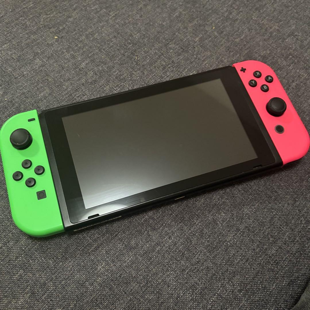 送料無料 いくらから グリーン/ピンク Switch Nintendo 本体 メルカリ - ケース付き Nintendo Switch