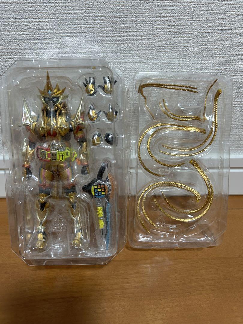 仮面ライダーエグゼイド　ムテキゲーマー　S.H.フィギュアーツ