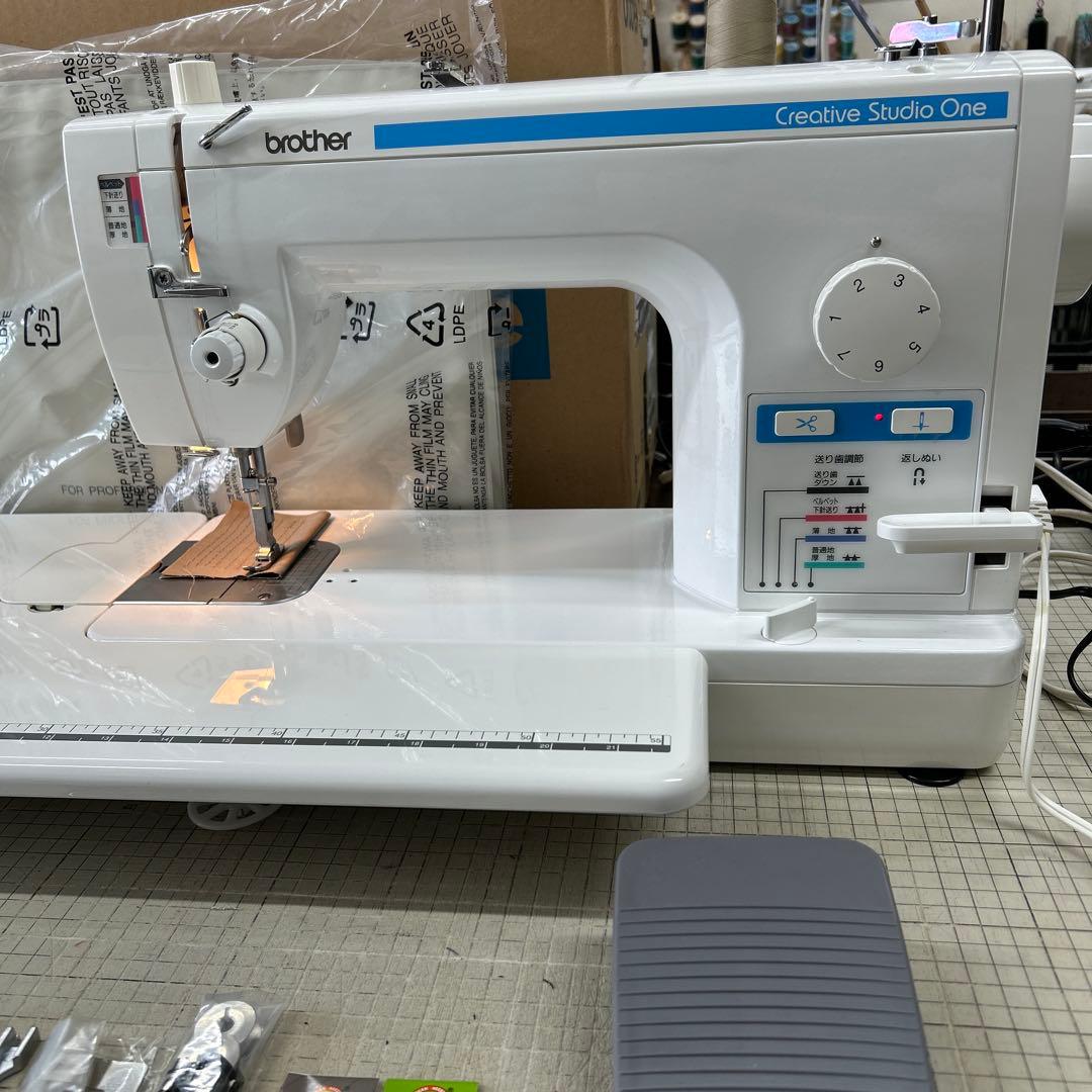 brother Creative Studio One 職業用ミシンBROTHER WWW_KANDAIZUMI_COM
