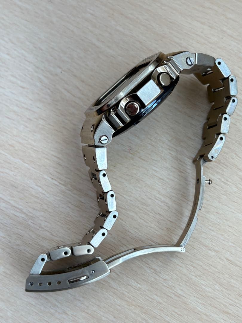 CASIO G-SHOCK GMW-B5000GD-9JF ゴールド 電波ソーラ CASIO G-SHOCK GMW-B5000GD-9JF ゴールド 電波ソーラ