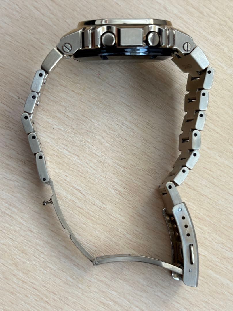 CASIO G-SHOCK GMW-B5000GD-9JF ゴールド 電波ソーラ CASIO G-SHOCK GMW-B5000GD-9JF ゴールド 電波ソーラ