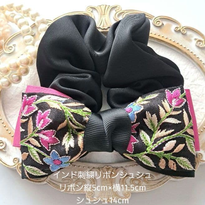 プロフ必読様お取引中⭐2066⭐　❣️春夏アクセ❣️オリジナル✴一点物インド刺繍 700,000円