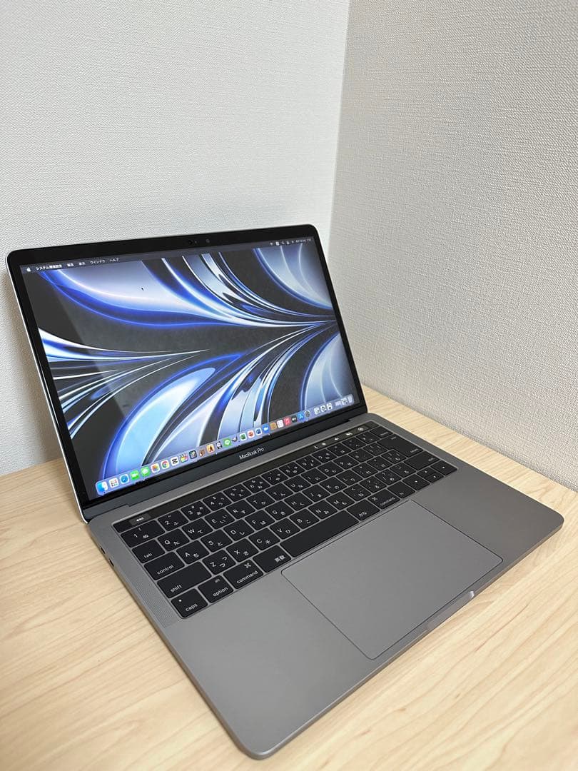 国内初の直営店 MacBook Pro タッチパネル Windows 11 Pro Office