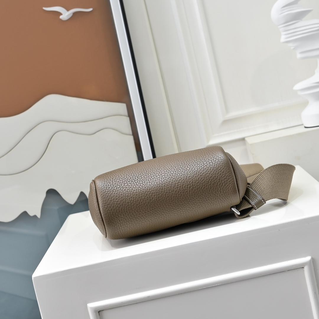 DOSボディバッグ男女兼用 調節