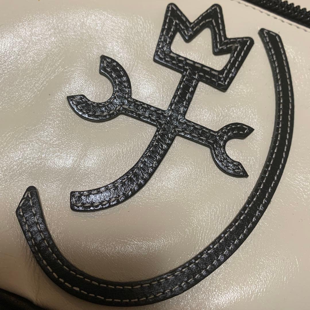 新品未使用 カステルバジャック 本革 ボディバック 新品未使用 カステルバジャック 本革 ボディバック