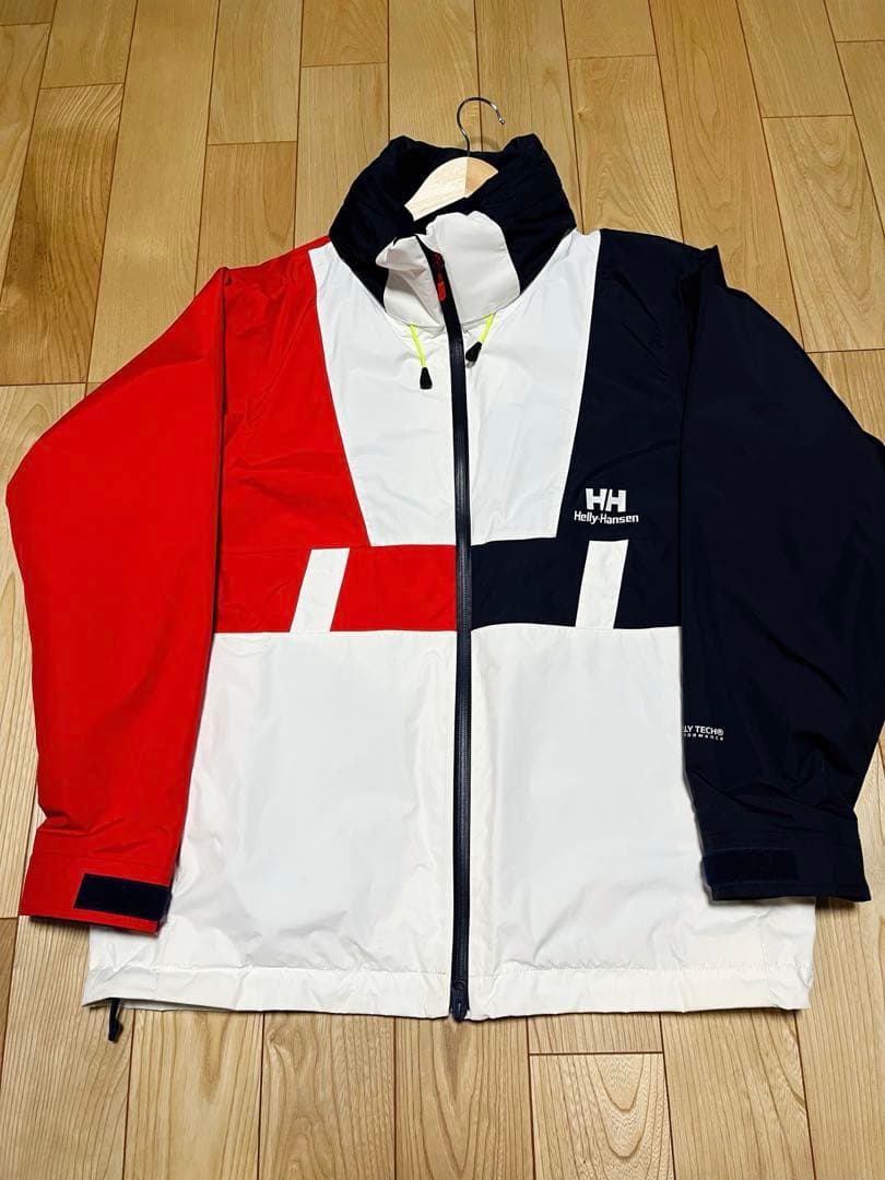 Helly Hansen ナイロンジャケット Mサイズ